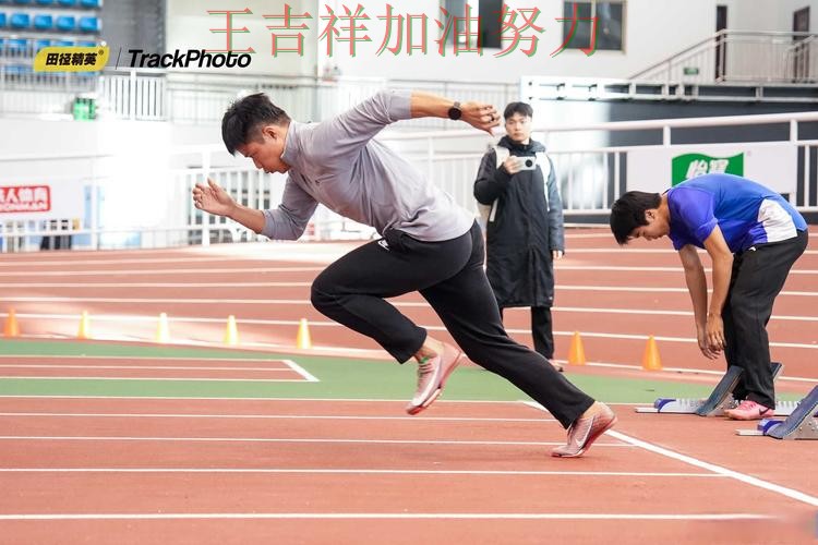 中国田径队末节发力完成逆转 防守端问题再次暴露 中国田径队末节发力完成逆转 防守端问题再次暴露